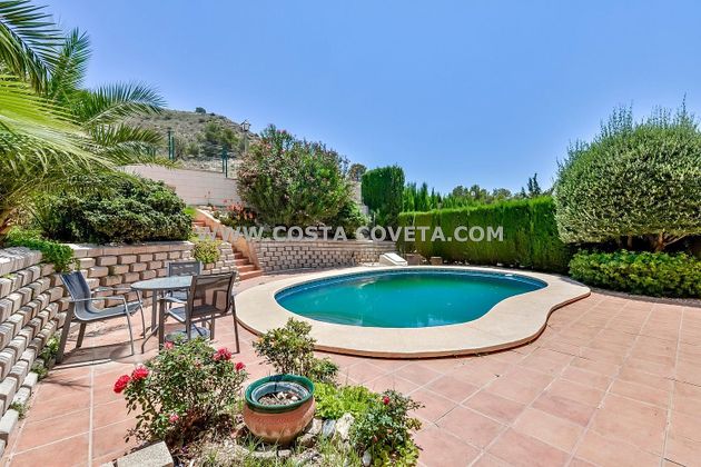 Foto 2 de Venta de chalet en Busot de 3 habitaciones con terraza y piscina