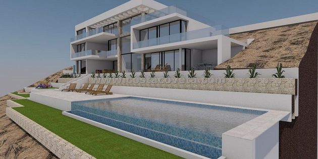 Foto 1 de Xalet en venda a Pueblo Español-Coveta Fumá de 5 habitacions amb terrassa i piscina