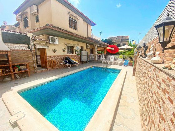 Foto 2 de Dúplex en venda a Santiago de la Ribera de 4 habitacions amb terrassa i piscina
