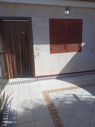 Foto 2 de Dúplex en venda a Santiago de la Ribera de 5 habitacions amb terrassa i jardí
