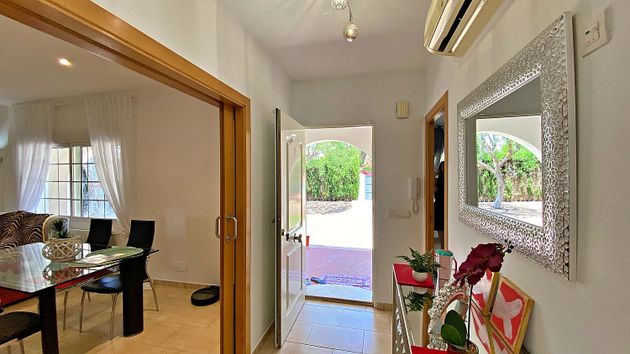 Foto 2 de Chalet en venta en Almajada-Ravel de 3 habitaciones con terraza y garaje