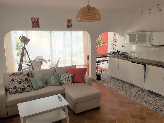 Foto 1 de Venta de piso en L'Albir-Zona Playa de 2 habitaciones con piscina y jardín
