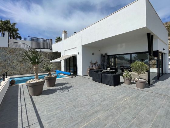 Foto 1 de Chalet en venta en Altea la Vella de 3 habitaciones con terraza y piscina