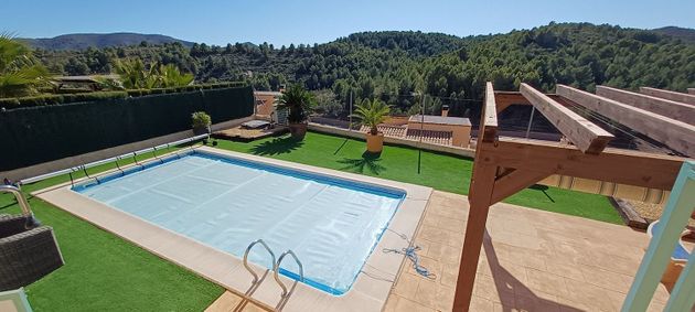 Foto 2 de Casa en venda a Gata de Gorgos de 3 habitacions amb terrassa i piscina