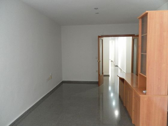 Foto 1 de Pis en venda a Callosa de Segura de 3 habitacions amb balcó i ascensor