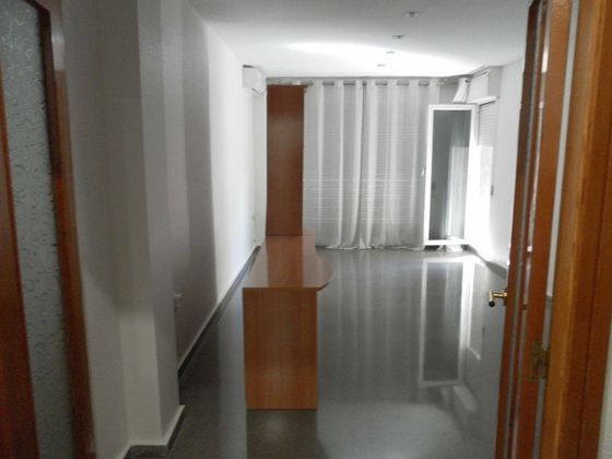 Foto 2 de Venta de piso en Callosa de Segura de 3 habitaciones con balcón y ascensor