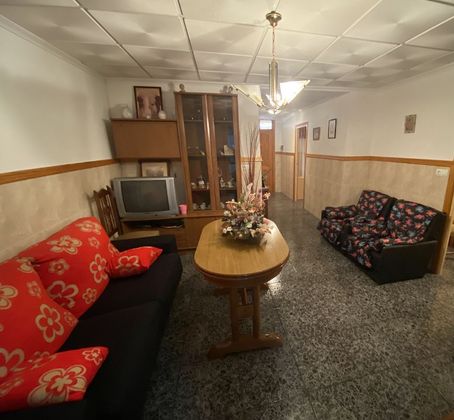 Foto 1 de Casa en venda a Redován de 3 habitacions amb terrassa