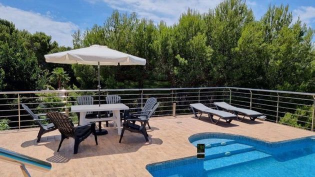Foto 2 de Chalet en venta en Altea la Vella de 7 habitaciones con terraza y piscina