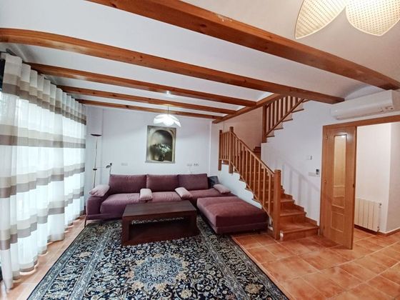 Foto 2 de Casa adossada en venda a Arenal de 5 habitacions amb terrassa i piscina