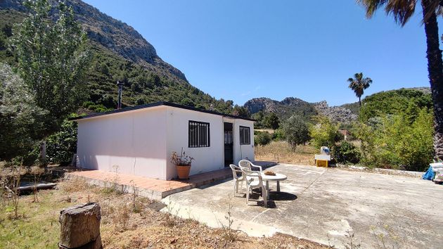 Foto 1 de Casa rural en venda a Sagra de 2 habitacions amb terrassa i calefacció
