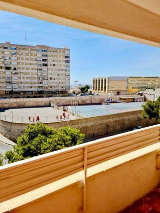 Foto 2 de Venta de piso en Juan XXIII de 4 habitaciones con terraza y piscina