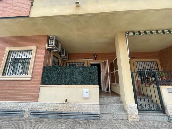 Foto 1 de Pis en venda a calle Granados de 3 habitacions amb terrassa i balcó