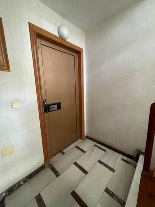 Foto 2 de Piso en venta en calle Fotógrafos Darblade de 3 habitaciones con ascensor