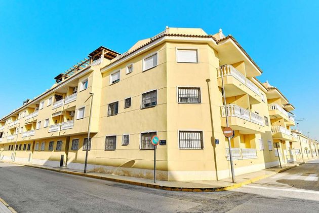 Foto 2 de Pis en venda a calle Virgen del Rosario de 2 habitacions amb terrassa i piscina