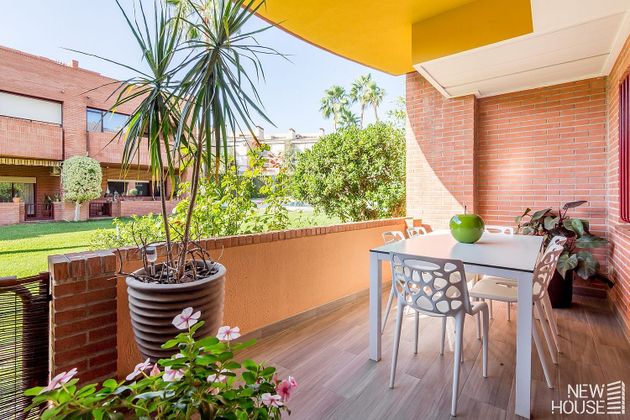 Foto 2 de Casa adossada en venda a Cabo de las Huertas de 4 habitacions amb terrassa i piscina