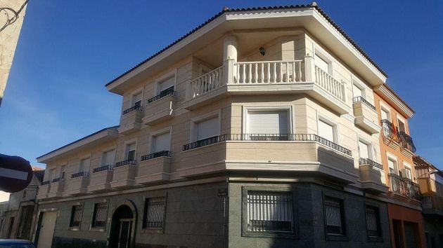 Foto 1 de Venta de casa en Novelda de 5 habitaciones con terraza y garaje