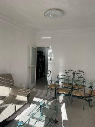 Foto 2 de Pis en venda a Centro - Alicante de 4 habitacions i 102 m²