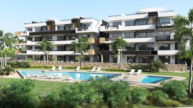 Foto 2 de Àtic en venda a Altos - La Florida de 2 habitacions amb terrassa i piscina