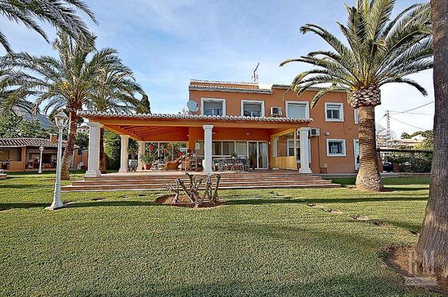 Foto 1 de Xalet en venda a Montgó - Partida Tosal de 5 habitacions amb terrassa i piscina