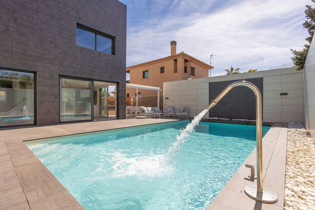 Foto 2 de Xalet en venda a Torrelamata - La Mata de 4 habitacions amb terrassa i piscina