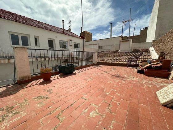 Foto 1 de Piso en venta en Centro - Alcazares, Los de 6 habitaciones con terraza y balcón