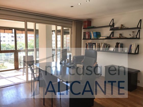 Foto 1 de Oficina en venda a Ensanche - Diputación de 175 m²
