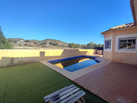 Foto 2 de Xalet en venda a Aigües de 3 habitacions amb terrassa i piscina