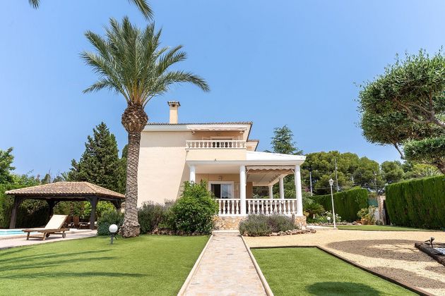 Foto 2 de Xalet en venda a calle Linx Alacant Alicante España de 5 habitacions amb terrassa i piscina