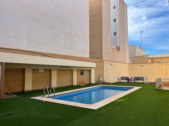 Foto 2 de Pis en venda a Alcalde Felipe Mallol de 3 habitacions amb piscina i garatge