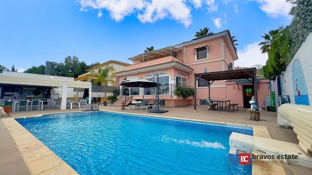 Foto 2 de Chalet en venta en calle De la Boira de 5 habitaciones con terraza y piscina