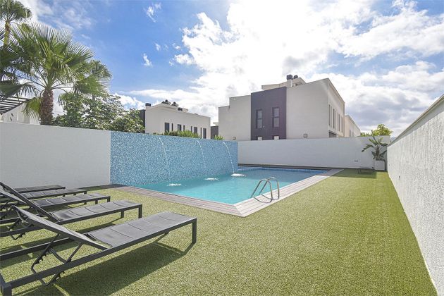 Foto 1 de Casa en venda a calle Orió de 3 habitacions amb terrassa i piscina