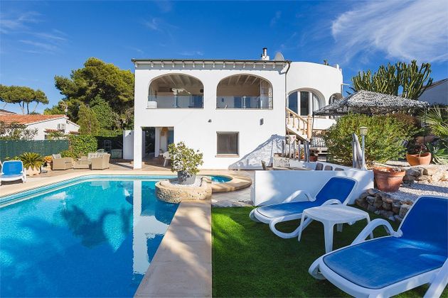 Foto 1 de Casa en venda a urbanización Balcon Al Mar de 3 habitacions amb terrassa i piscina