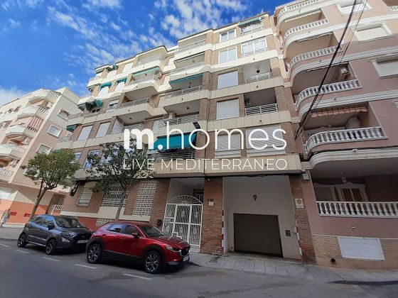 Foto 1 de Venta de piso en calle Ramón Gallud de 3 habitaciones con terraza y garaje