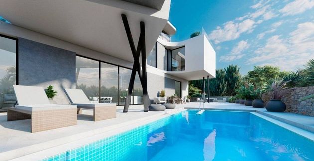 Foto 1 de Venta de chalet en Dehesa de Campoamor - La Regia - Aguamarina de 4 habitaciones con terraza y piscina