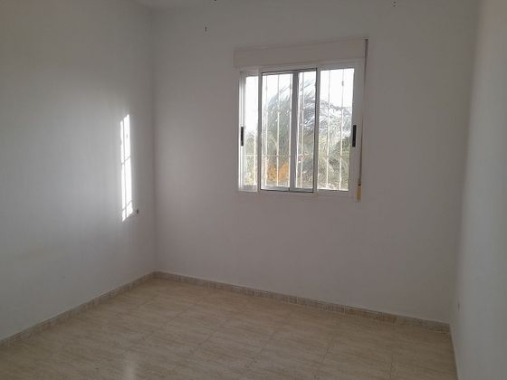 Foto 2 de Casa en venda a Pueblo Español-Coveta Fumá de 2 habitacions amb terrassa
