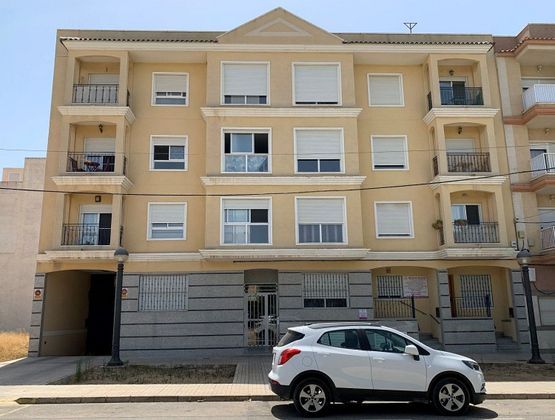 Foto 1 de Venta de piso en calle La Festa de 3 habitaciones con terraza y piscina