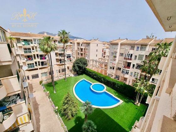 Foto 1 de Àtic en lloguer a L'Albir-Zona Playa de 2 habitacions amb terrassa i piscina