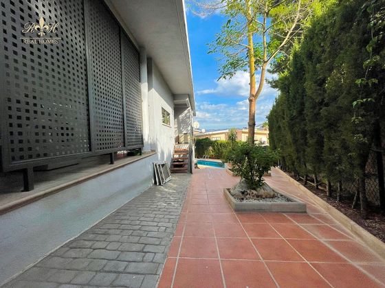 Foto 2 de Casa adossada en venda a L'Albir-Zona Playa de 3 habitacions amb piscina i balcó