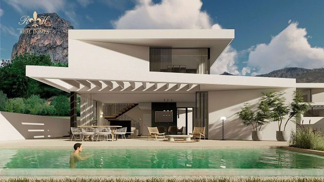 Foto 2 de Xalet en venda a Villena de 3 habitacions amb piscina i balcó