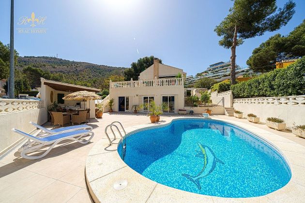 Foto 1 de Xalet en venda a L'Albir-Zona Playa de 4 habitacions amb terrassa i piscina