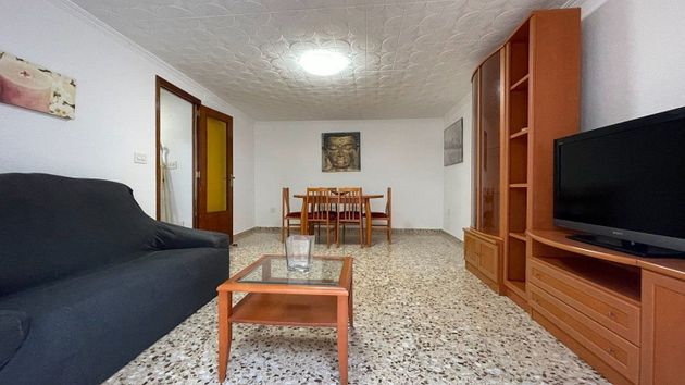Foto 1 de Ático en venta en calle Maestro Musico Moreno de 3 habitaciones con terraza y muebles