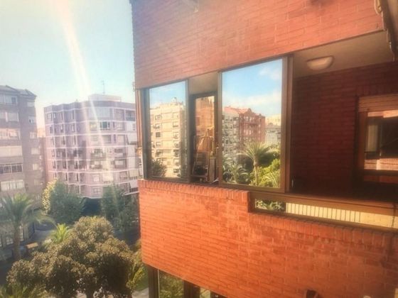 Foto 2 de Venta de piso en Benalúa de 3 habitaciones con terraza y garaje