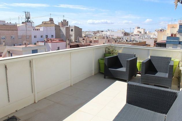 Foto 1 de Pis en venda a Ensanche - Diputación de 2 habitacions amb terrassa i garatge