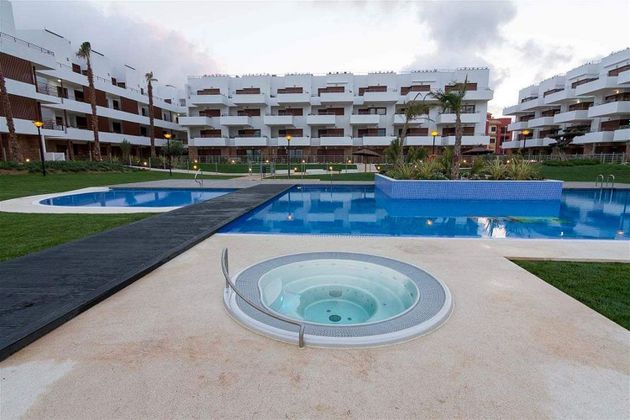 Foto 1 de Pis en venda a Cabo Roig - La Zenia de 2 habitacions amb piscina i garatge