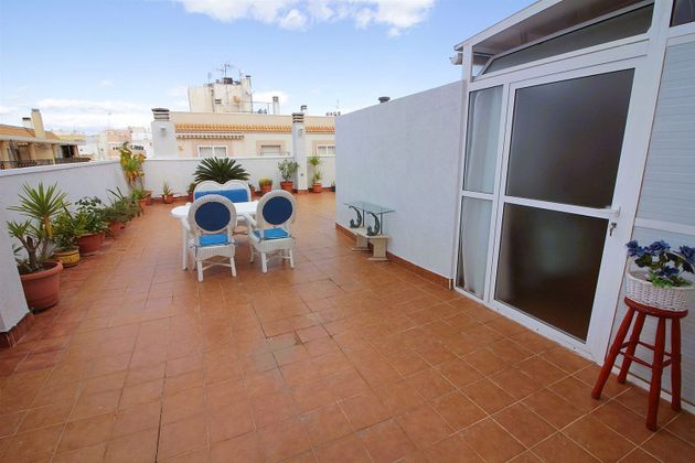Foto 1 de Àtic en venda a calle La Paz de 3 habitacions amb terrassa i balcó