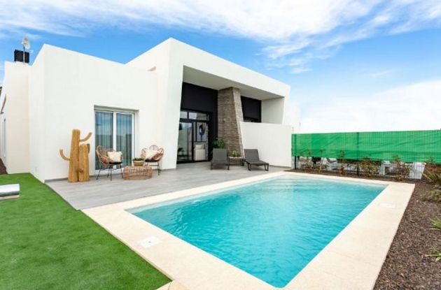 Foto 2 de Venta de casa en Centro - Murcia de 4 habitaciones con terraza y piscina