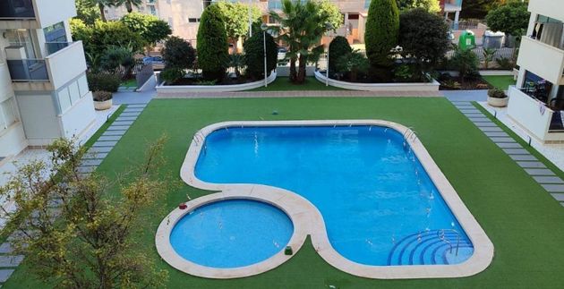 Foto 1 de Pis en venda a La Cala de Villajoyosa de 1 habitació amb piscina i jardí
