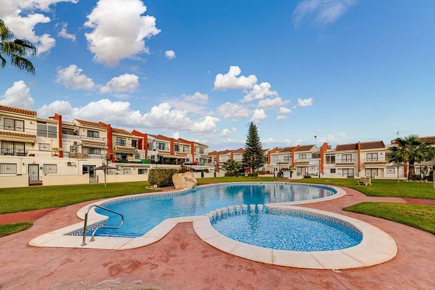 Foto 2 de Xalet en venda a Urbanizaciones de 4 habitacions amb terrassa i piscina