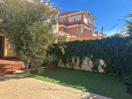 Foto 2 de Casa en venda a calle Monte de Santa Pola de 2 habitacions amb terrassa i piscina