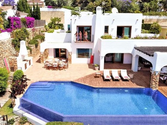Foto 2 de Casa en venda a El Portet - Pla de Mar de 4 habitacions amb terrassa i piscina